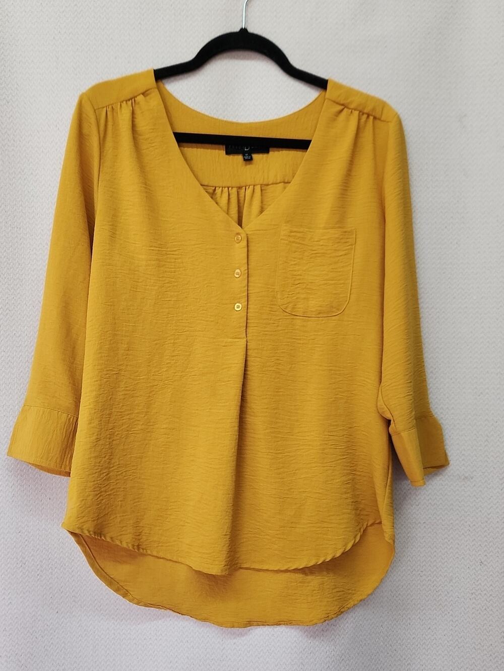 Fred David Mustard Yellow V-Neck Button-Front Blouse